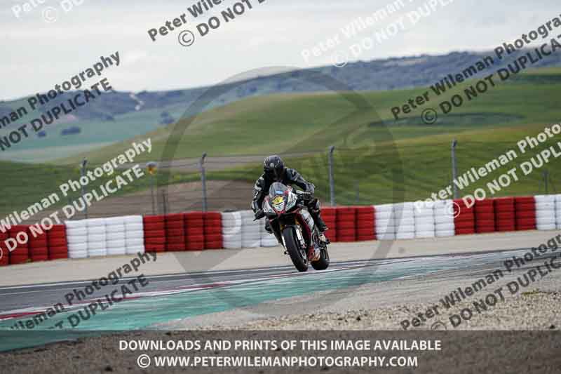 cadwell no limits trackday;cadwell park;cadwell park photographs;cadwell trackday photographs;enduro digital images;event digital images;eventdigitalimages;navarra;no limits trackdays;peter wileman photography;racing digital images;trackday digital images;trackday photos